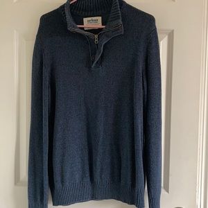 Large urban pipeline men’s sweater